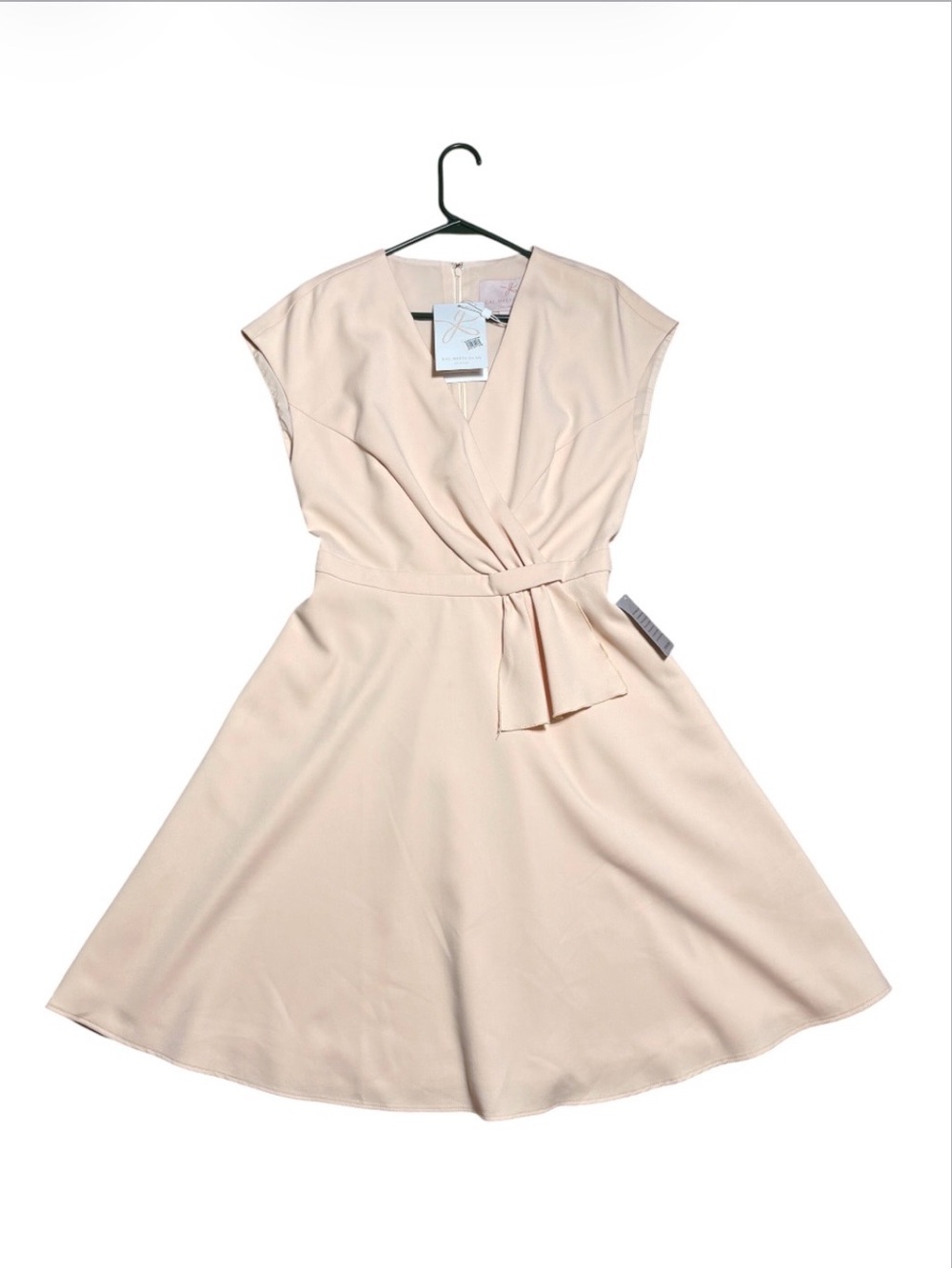 Gal Meets Glam Lydia Dress NWT In Oatmeal Sz 8